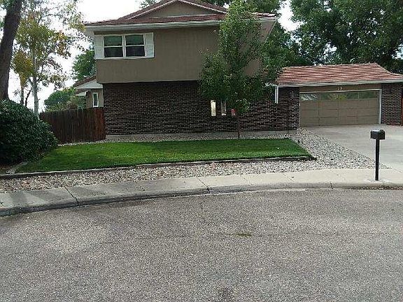 2nd image of 19 Oakbridge Dr