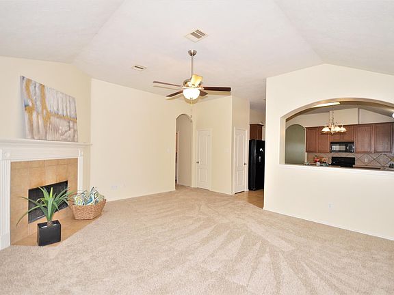 3rd image of 2966 Silver Landing Ln