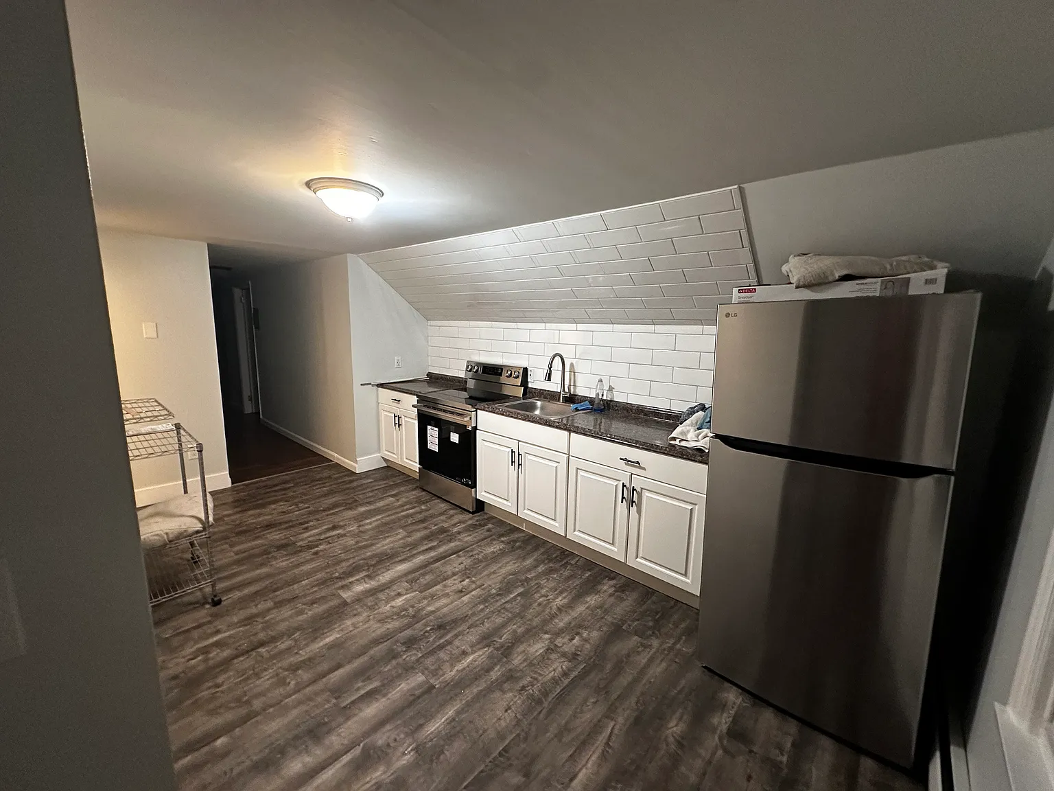 2 bed, 1100 sqft, $1,850 — Photo 4