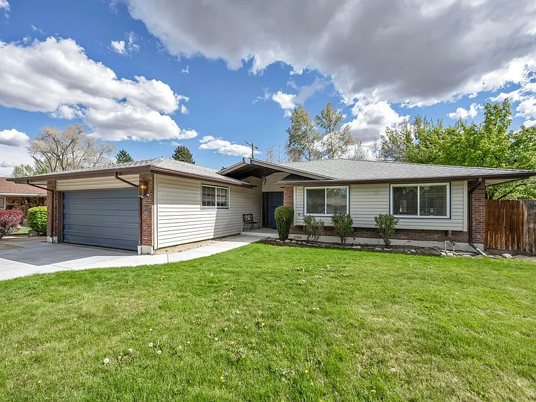 1490 Foster Dr — Photo 52