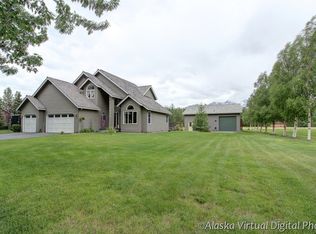 2650 S Sky Ranch Loop, Palmer, AK 99645