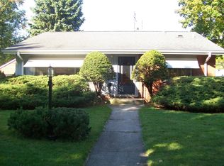 3N476 N Howard Ave, Elmhurst, IL 60126