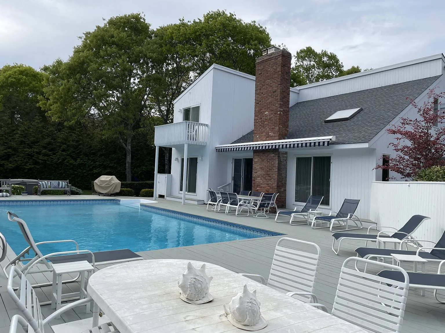 Westhampton Happy House July Or August Rental — Photo 1