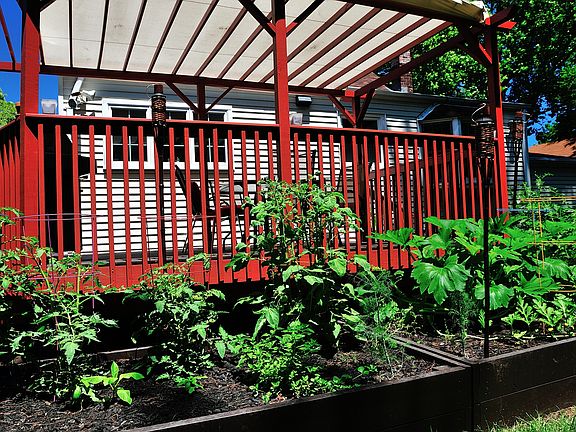 Backyard Deck Pergola Garden