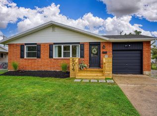 504 Crescent Dr, West Jefferson, OH 43162