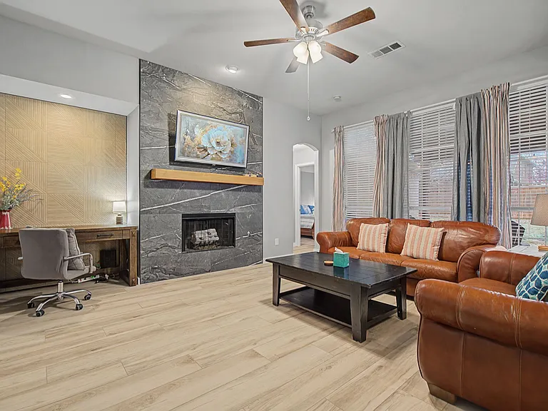 2409 Mallard Dr — Photo 12