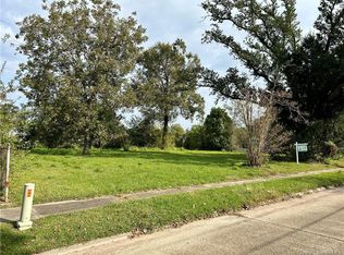 1021 Gulf St, Lake Charles, LA 70601