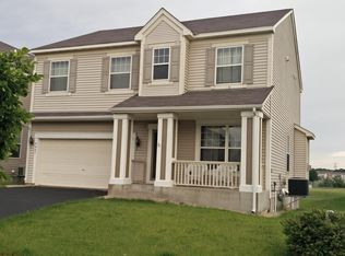 8487 Jonquil Ln N, Maple Grove, MN 55369