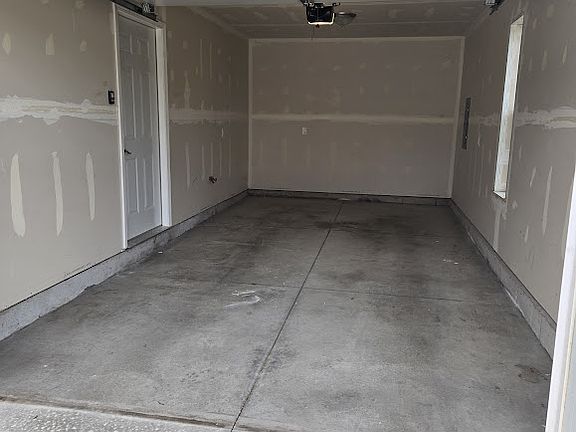 2nd image of 419 23rd Ave
