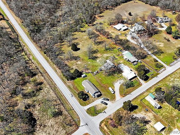 3rd image of 11930 S 4220th Rd