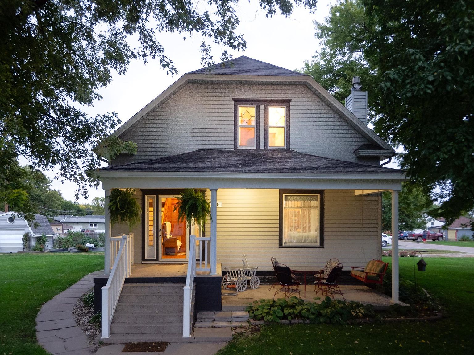 300 N Boyer St, Battle Creek, NE 68715 Zillow