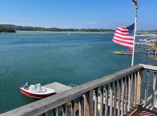 10 Juniper Rd, Gloucester, MA 01930