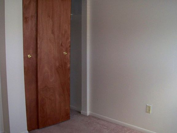 5th image of 54 E 13th Ave APT E