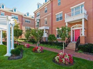 10 Gable Walk, Livingston, NJ 07039
