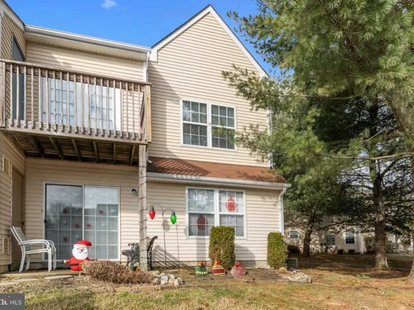 1425 Tristram Cir #1425, Mantua, NJ 08051