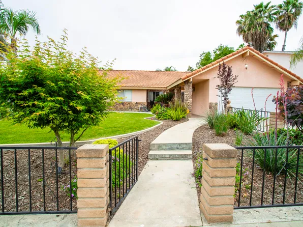 1471 Heritage Avenue, Porterville, CA 93257