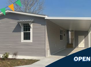65 Hillsborough Dr #219, Sorrento, FL 32776