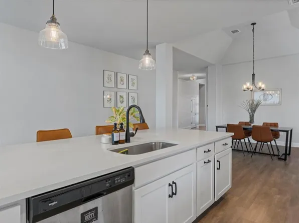 8009 Yokohama Ter, Austin, TX 78744