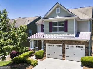 5820 Falls Landing Dr, Cumming, GA 30040