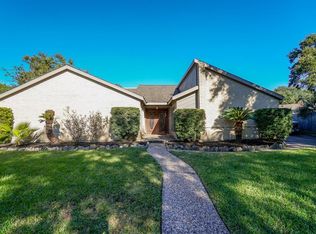 5739 Council Grove Ln, Houston, TX 77088
