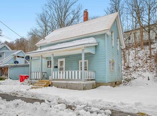 11 Brooklyn St, Barre, VT 05641