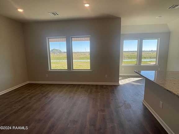 5th image of 132 Abbeywood Ct