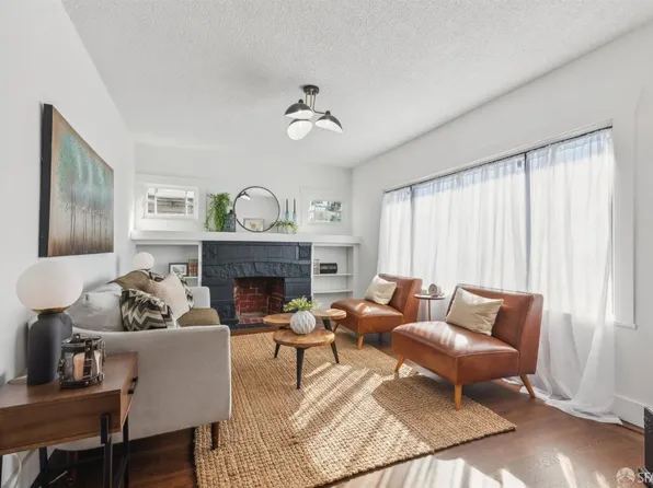 1521 Mitchell St, Oakland, CA 94601