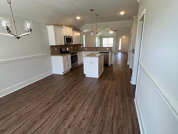 4th image of 8290 Bannock Cir