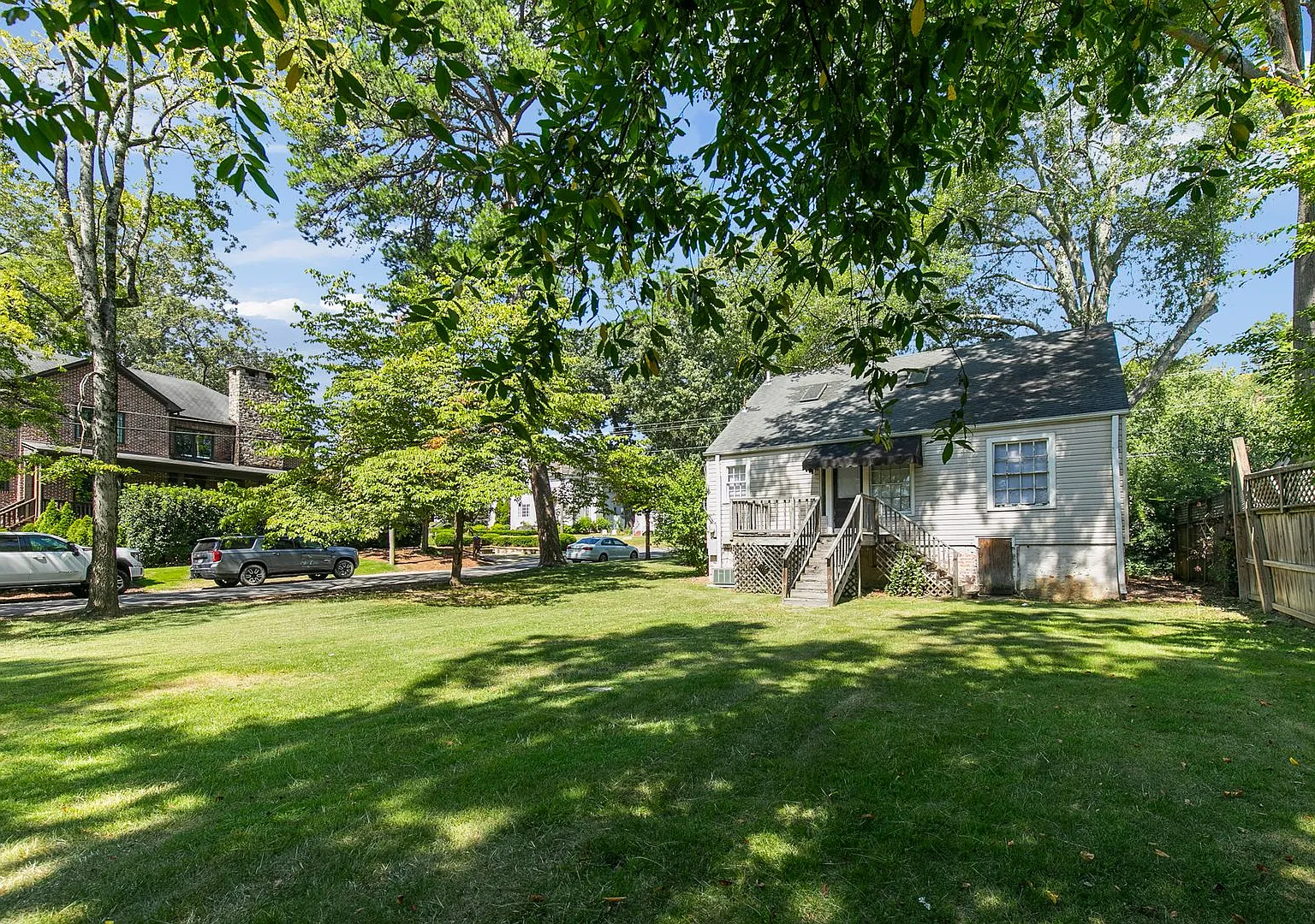3 Bedroom / 2 Bathroom House in Crestline — Photo 4