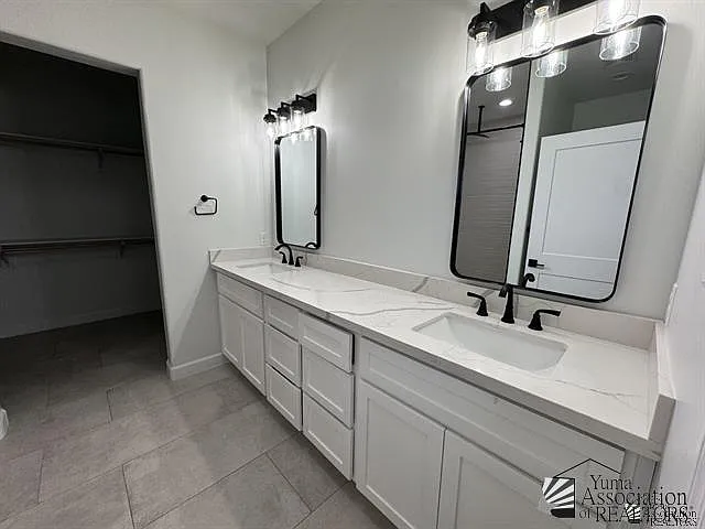 7956 E 35th Pl — Photo 7