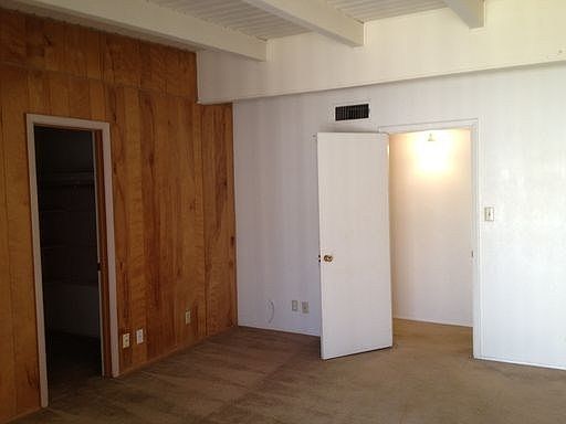 4th image of 4711 Marquette Ave NE