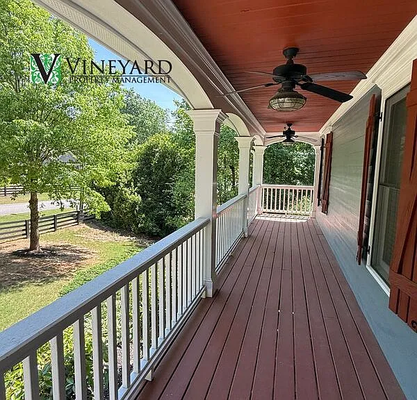 102 Oak Ridge Trl SE — Photo 4