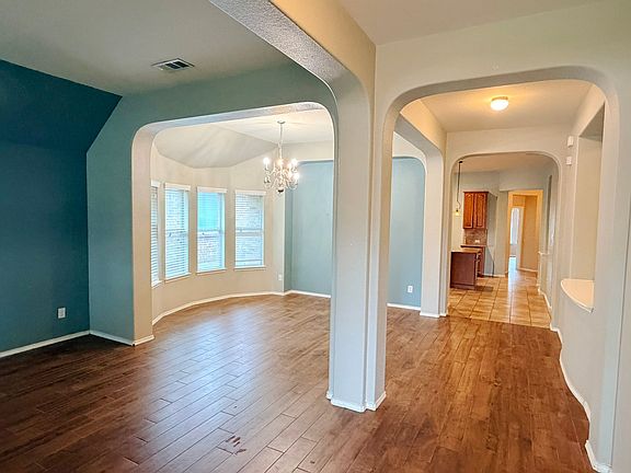 5th image of 8304 Orchard Creek Rd
