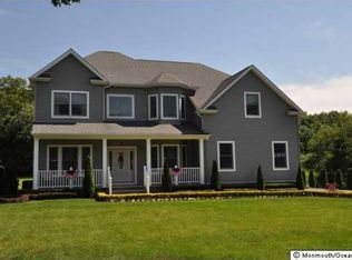 8 Orchard Pkwy, Morganville, NJ 07751