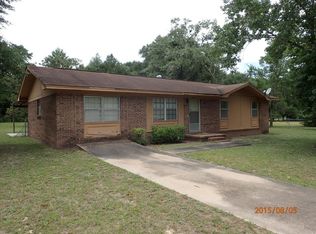 1237 N 20th St, Defuniak Springs, FL 32433