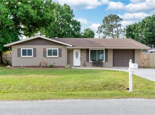 596 Darwin Rd, Venice, FL 34293