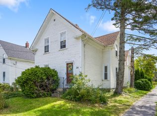 30 Prentiss St, Old Town, ME 04468