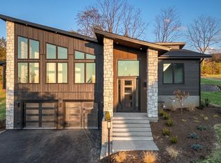 315 Farmhill Dr, State College, PA 16801