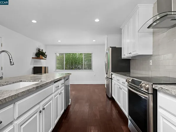 2308 Pine Knoll Dr Unit 2, Walnut Creek, CA 94595