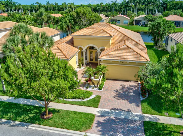 9748 Via Grandezza W, Wellington, FL 33411