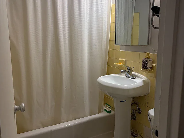 1121 Arlington Blvd #327 — Photo 7