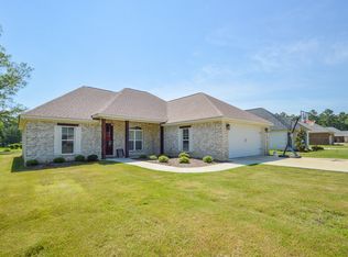 23 Lenox Dr, Starkville, MS 39759