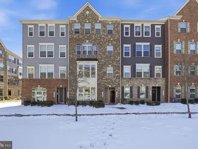 10123 Dorsey Ln #24, Lanham, MD, 20706