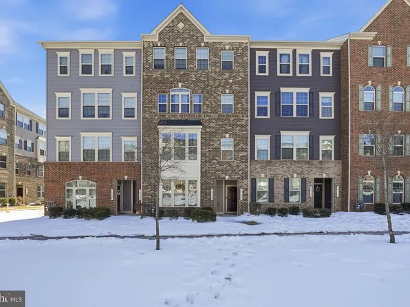 10123 Dorsey Ln #24, Lanham, MD 20706
