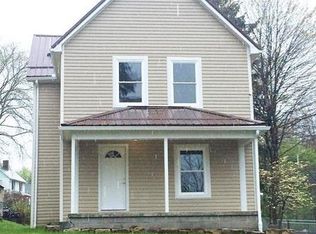 3905 Evergreen Rd, West Middlesex, PA 16159