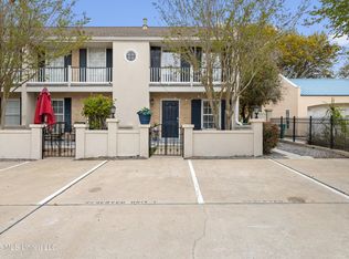 105 Demontluzin Ave APT 1, Bay Saint Louis, MS 39520