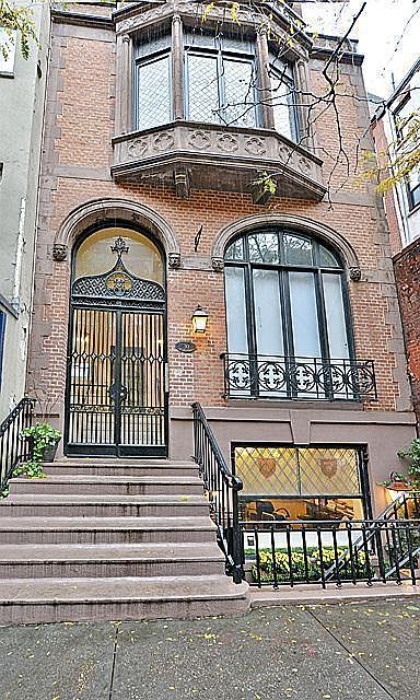 1st image of 30 E 74th St APT 4