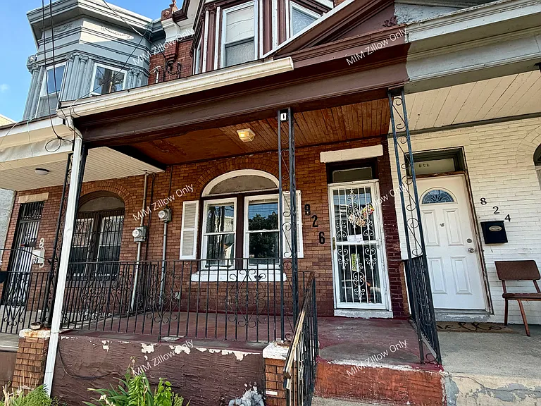 826 State St — Photo 11
