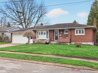 6410 Sherwood Rd, Niagara Falls, ON L2E 5M1