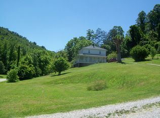524 Whistle Creek Rd, Newcomb, TN 37819